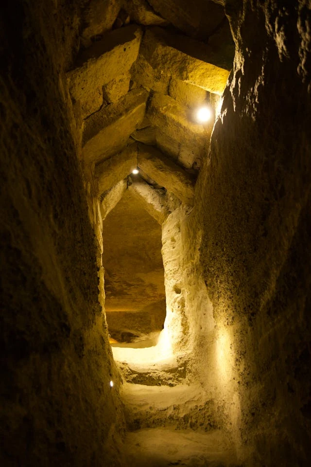 حول العالم,مدينة ديرينكويو,كابادوكيا,مدن تحت الأرض,عجائب التاريخ,سياحة في تركيا,أسرار قديمة