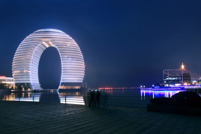 أشكال مباني هندسية,مباني معمارية مميزة,أعظم 50 مبنى في العالم,أغرب المباني المعمارية في العالم,مباني هندسية مشهورة,مباني مستوحاة من الطبيعة,غرائب وعجائب مضحكة,غرائب وعجائب العالم حقيقية,غرائب وعجائب أغرب من الخيال,غرائب وعجائب العالم بالصور غرائب وعجائب الكون غرائب وعجائب الحيوانات عجائب وغرائب الدنيا لا يصدقها العقل