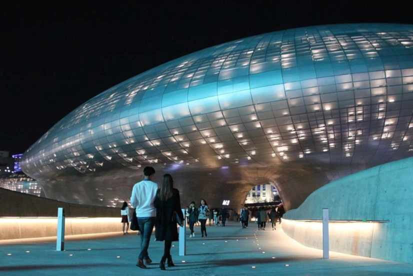 أشكال مباني هندسية,مباني معمارية مميزة,أعظم 50 مبنى في العالم,أغرب المباني المعمارية في العالم,مباني هندسية مشهورة,مباني مستوحاة من الطبيعة,غرائب وعجائب مضحكة,غرائب وعجائب العالم حقيقية,غرائب وعجائب أغرب من الخيال,غرائب وعجائب العالم بالصور غرائب وعجائب الكون غرائب وعجائب الحيوانات عجائب وغرائب الدنيا لا يصدقها العقل